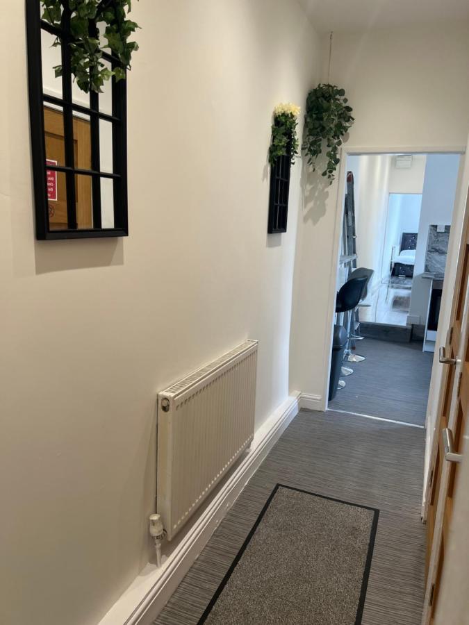 Zams Rooms Stoke-on-Trent Extérieur photo